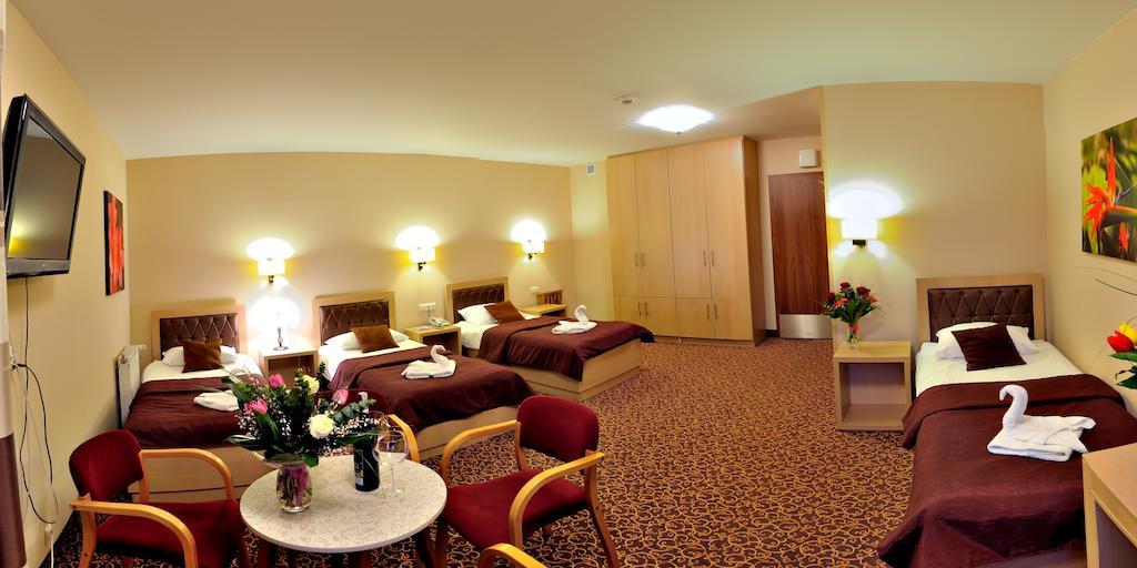 Mińsk Mazowiecki Hotel Partner מראה חיצוני תמונה